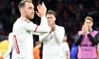 Camisa de Eriksen é leiloada por US$ 22 mil